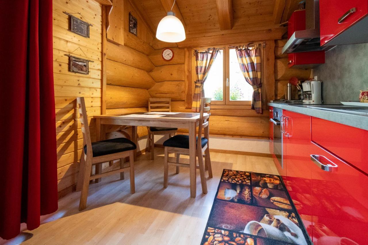Le Gite de Briey Chalais Extérieur photo