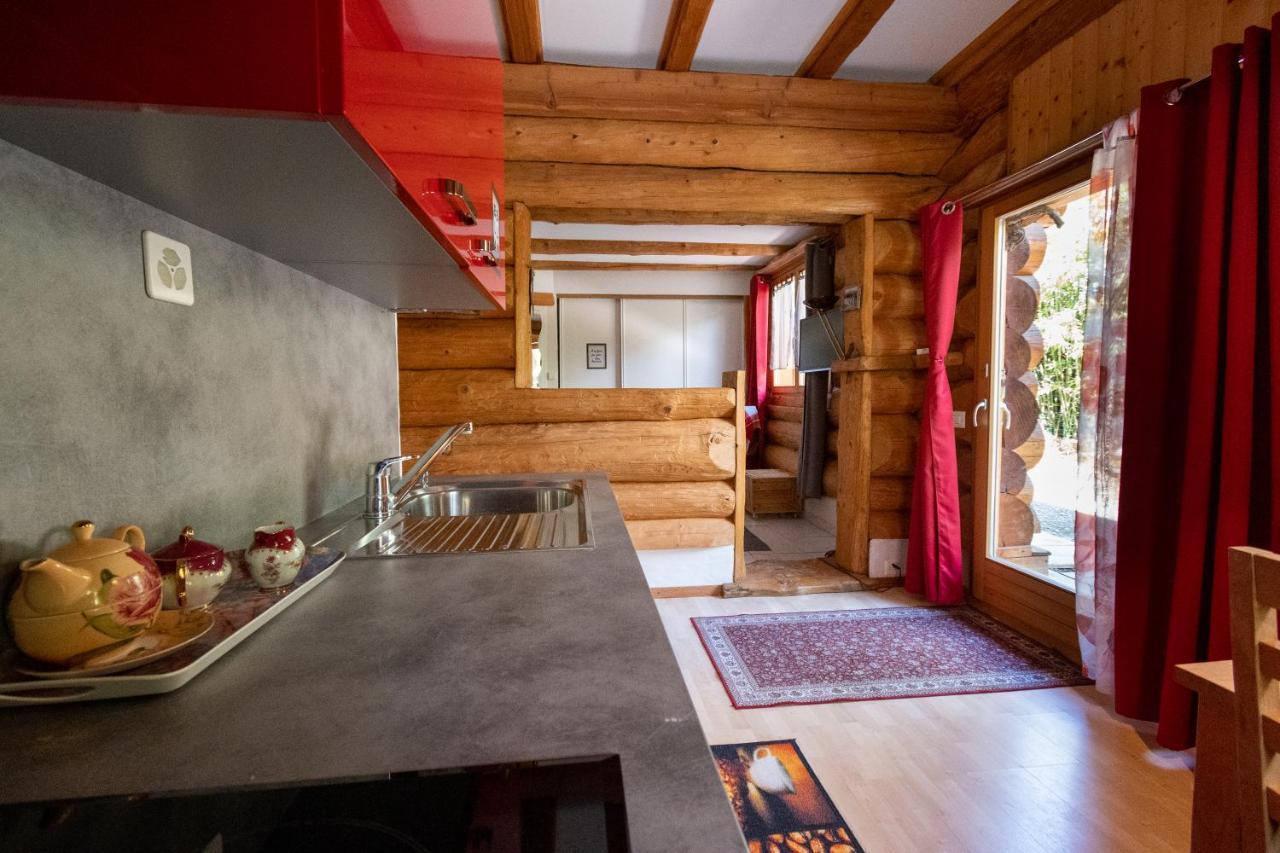 Le Gite de Briey Chalais Extérieur photo